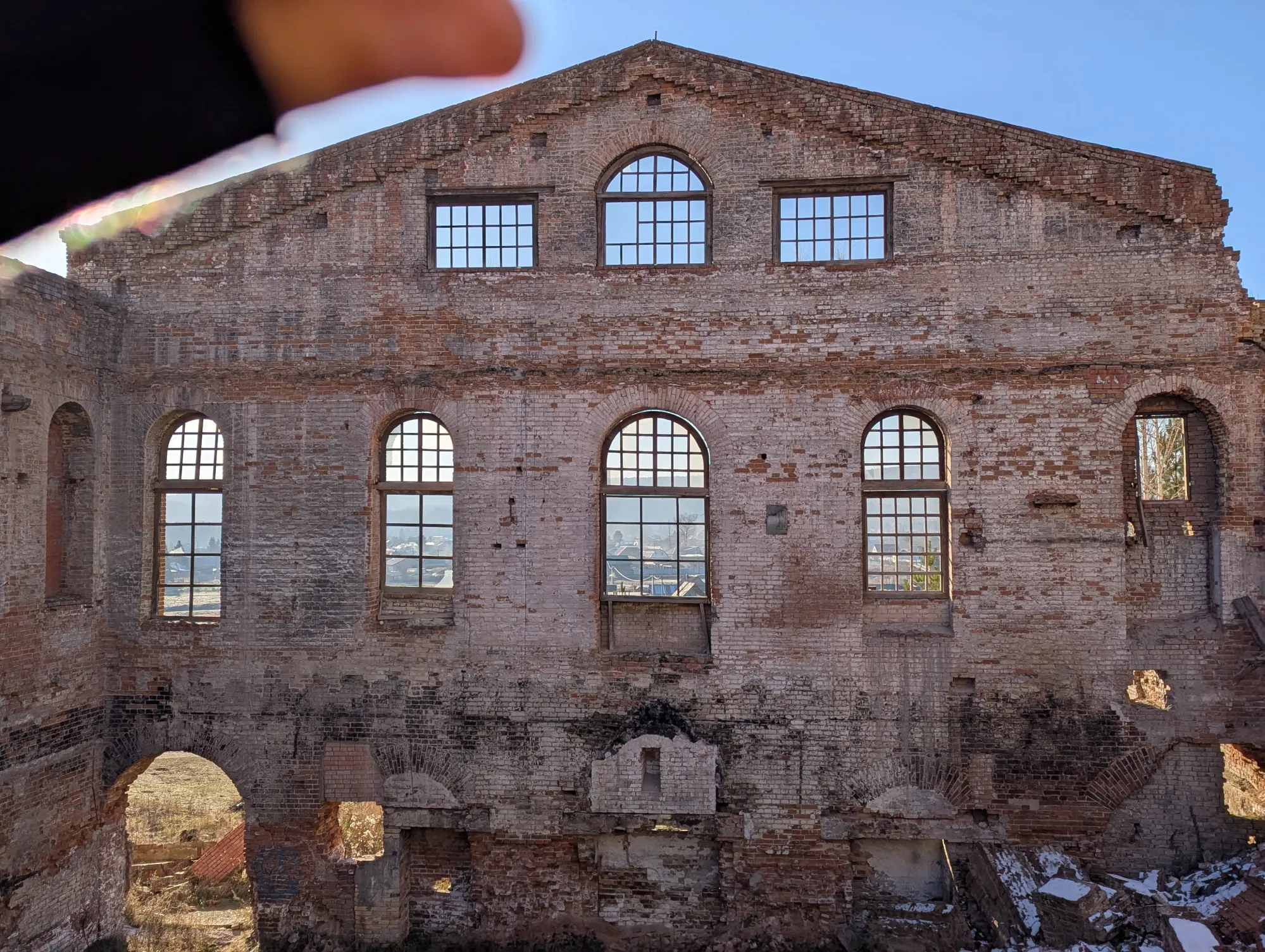 солнце светит прямо в глаз )