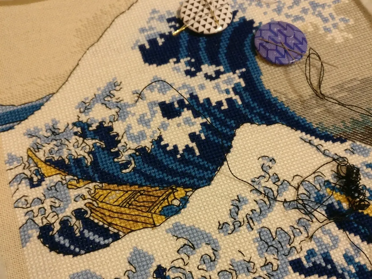 многие не любят вышивать бэк, а мне нравится