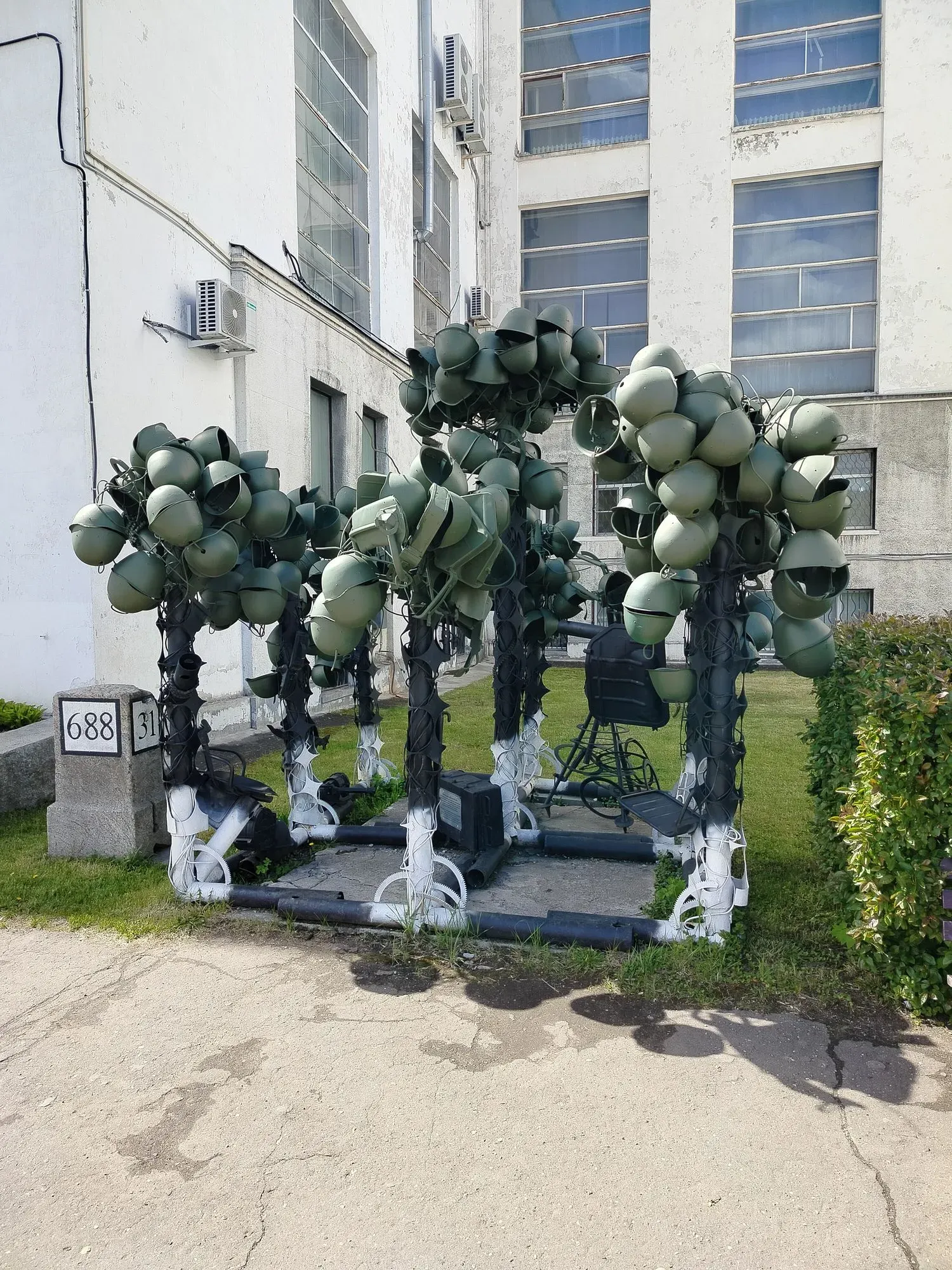 Ну и инсталляция в виде бонуса 