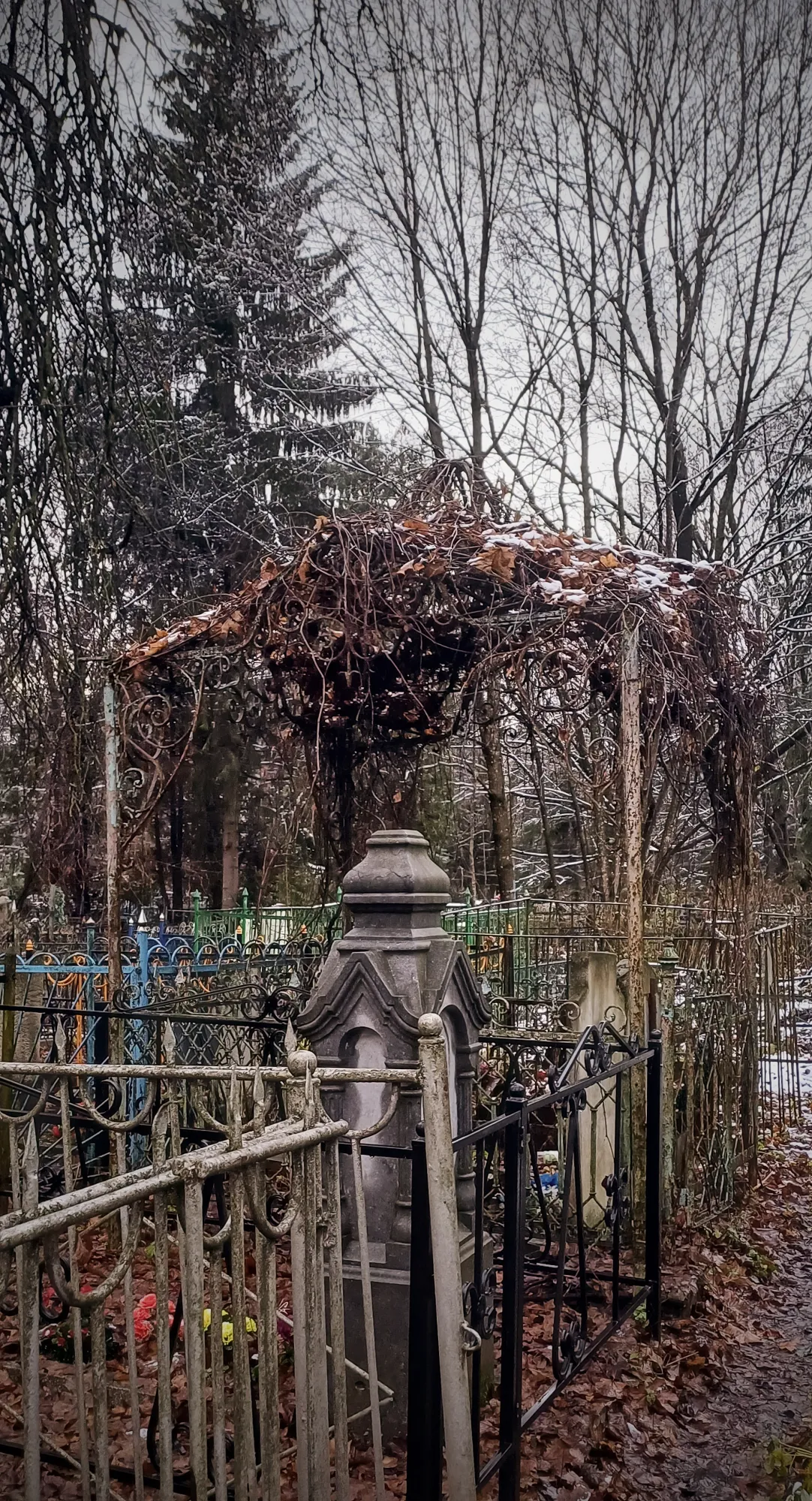 Внезапная беседка. Больше таких не было