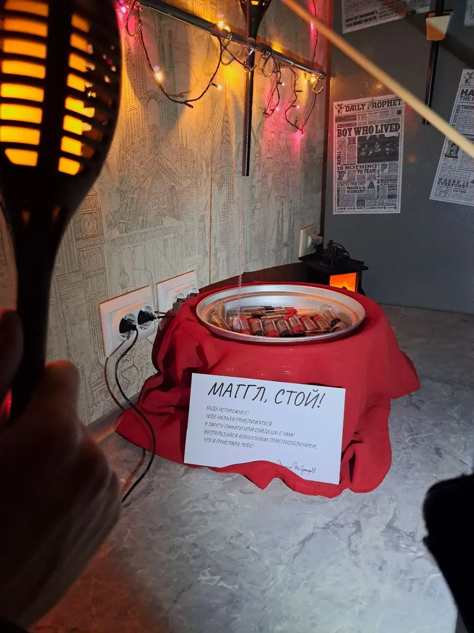 Волшебные факелы из садовых фонарей реально волшебные! Зажигаются только в темноте!