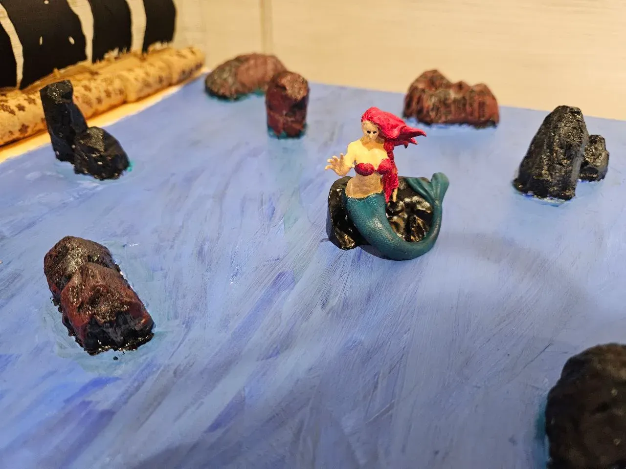 Какое же море чудовищ без русалок?