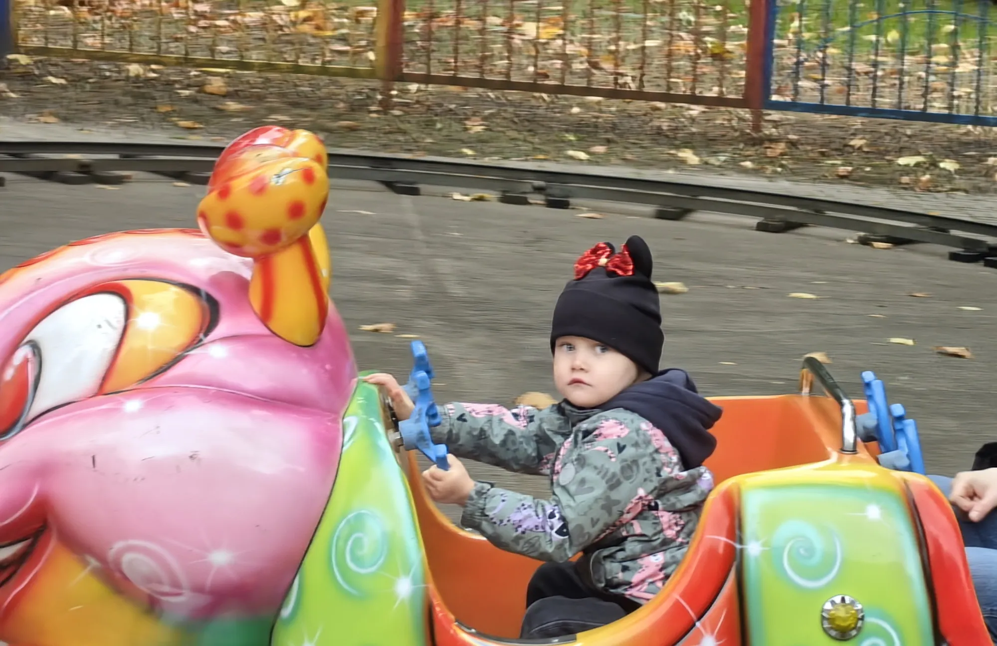 Покатались на аттракционах