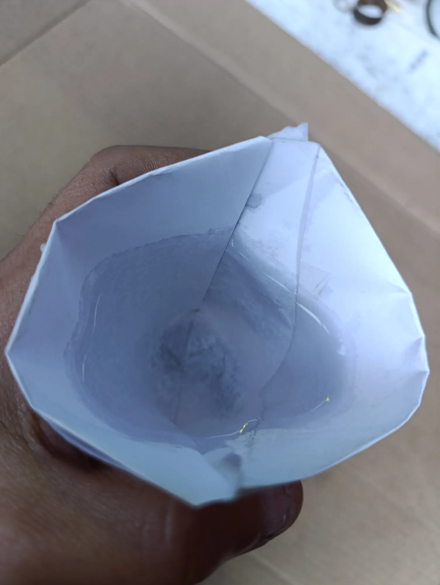 Днищще - мокнет...