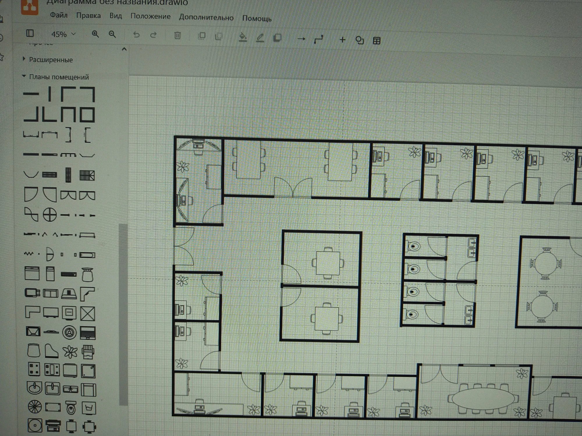 Такое предлагает. Я там обычно схемы/диаграммы всякие рисую, чтоб от закидонов ворда не зависеть и визио не ставить. Насколько удобно планы помещений рисовать - не знаю, не пробовала. Экспорт в виде картинки и в виде диаграммы, которую потом дальше редактировать можно.