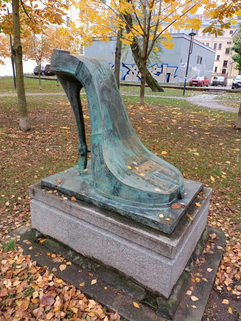 Скрипка-туфелька