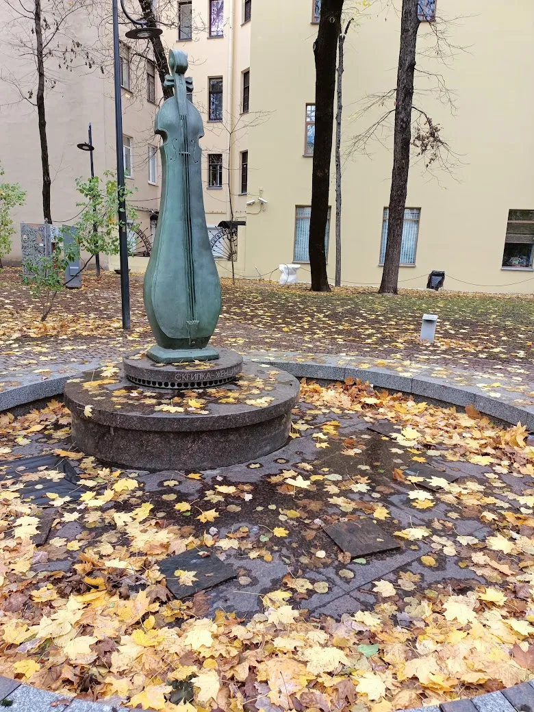 Скрипка-женщина